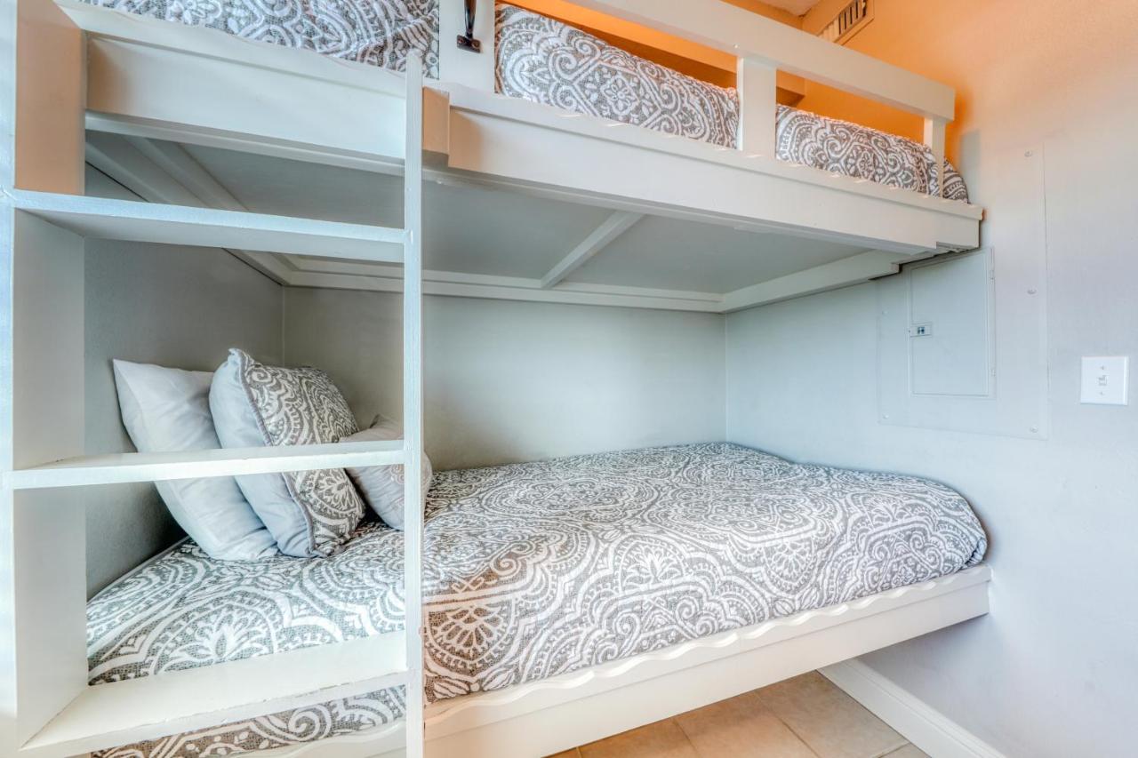The Lighthouse Condos 굴프 쇼어스 외부 사진